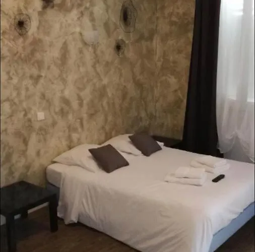 Otel Le Toro Bleu Montier-en-Der